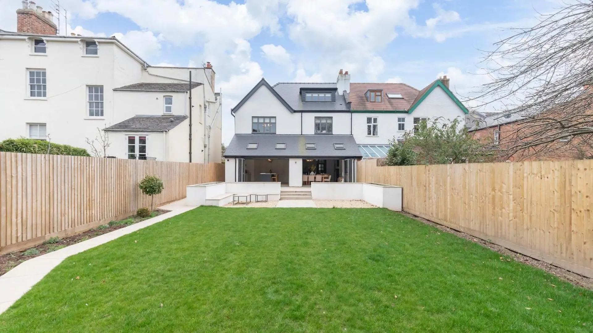 Villa Luxury 6 Bedroom Period Home With Sauna And Gym Cheltenham United Kingdom
