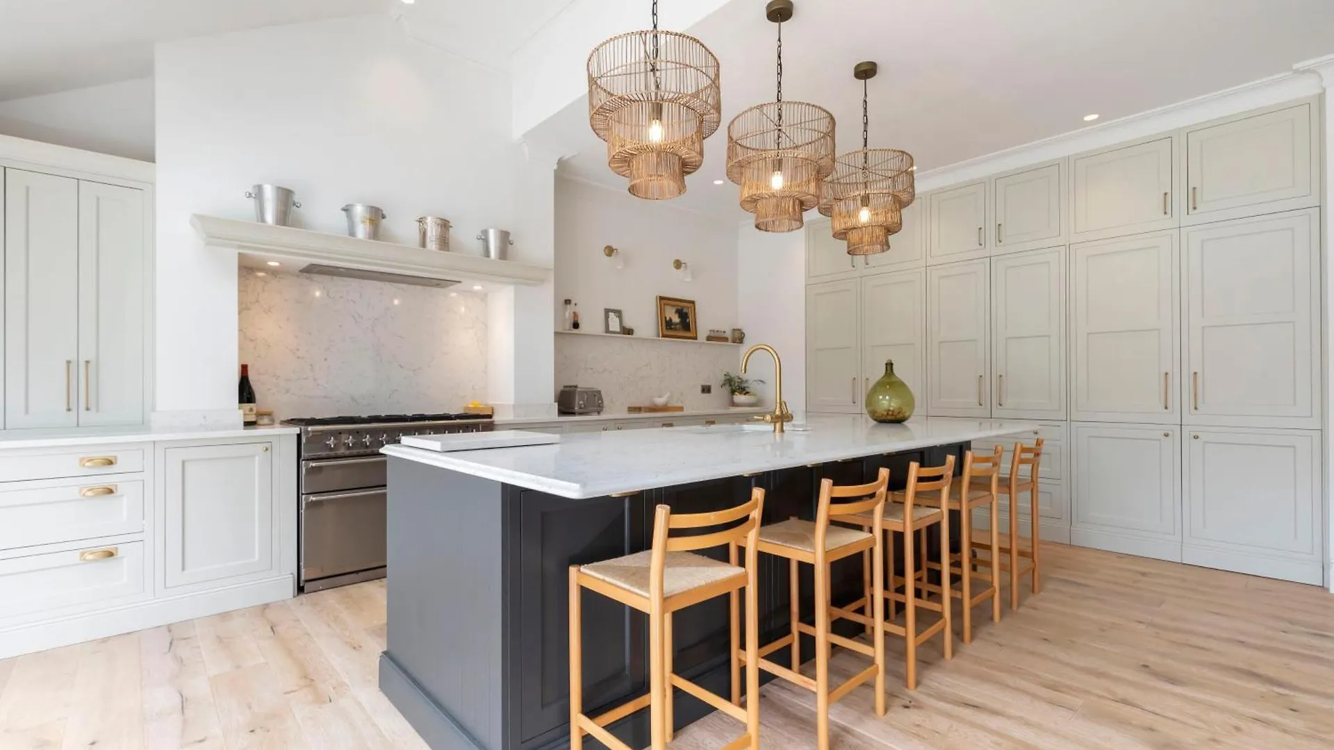 Luxury 6 Bedroom Period Home With Sauna And Gym Cheltenham United Kingdom